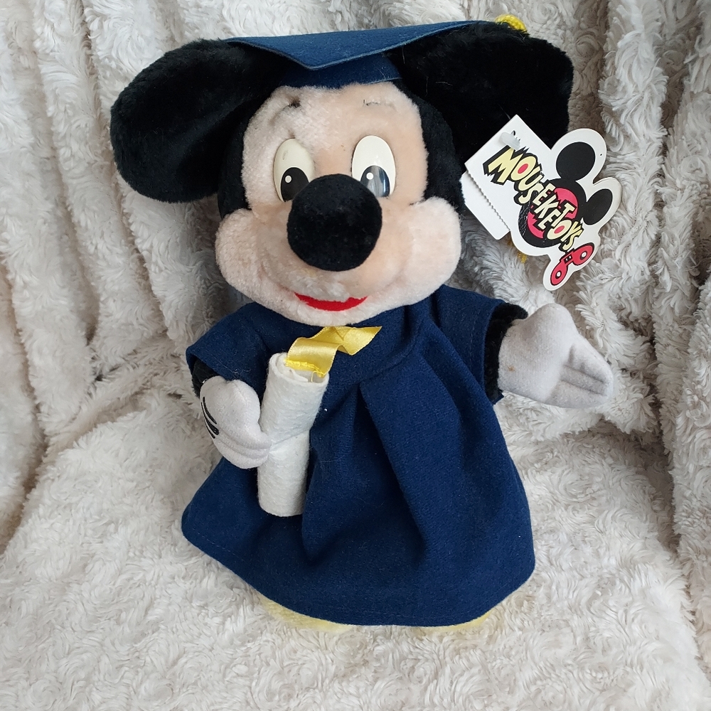 Vintage 1995 Mickey Mouse Disney World Graduation Commencement plush Academia